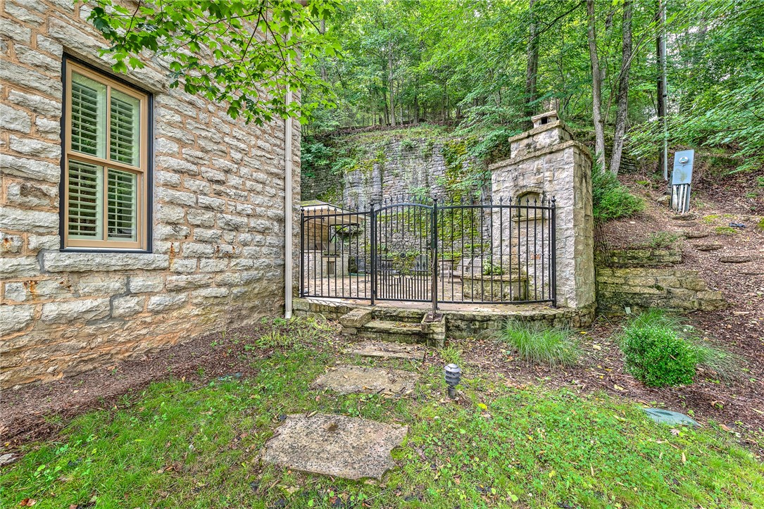Riley & Armstrong - Residential