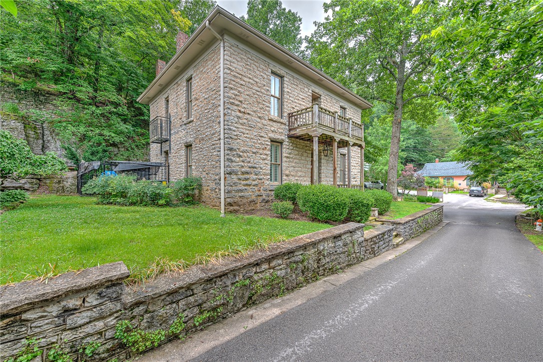Riley & Armstrong - Residential