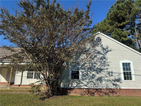 Photo of 1405 N Main Street, Searcy, AR 72143 (MLS # 1325631)