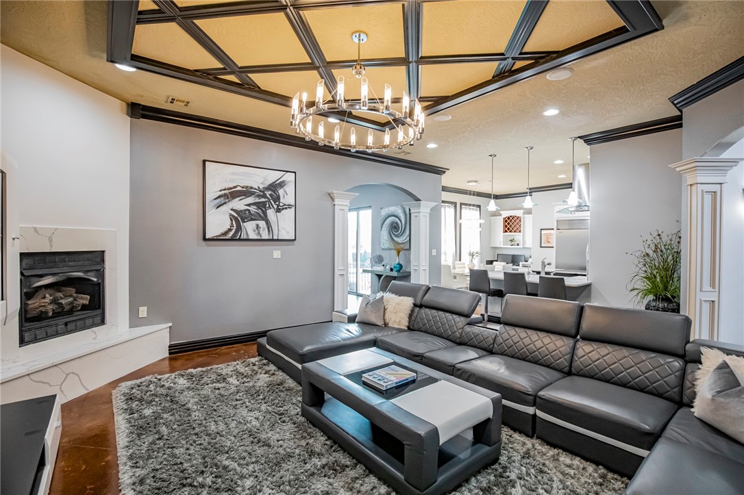 Tuscan Heights - Residential