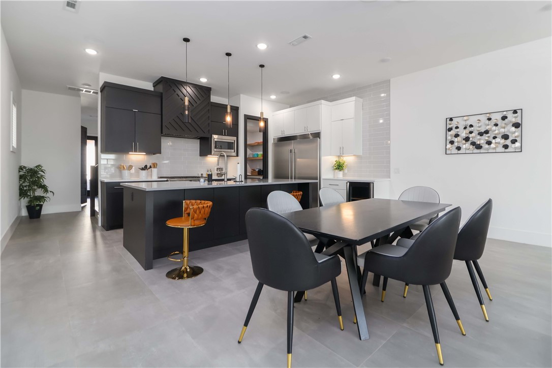 W A Burks Add Bentonville - Residential