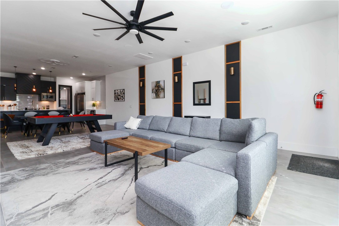 W A Burks Add Bentonville - Residential