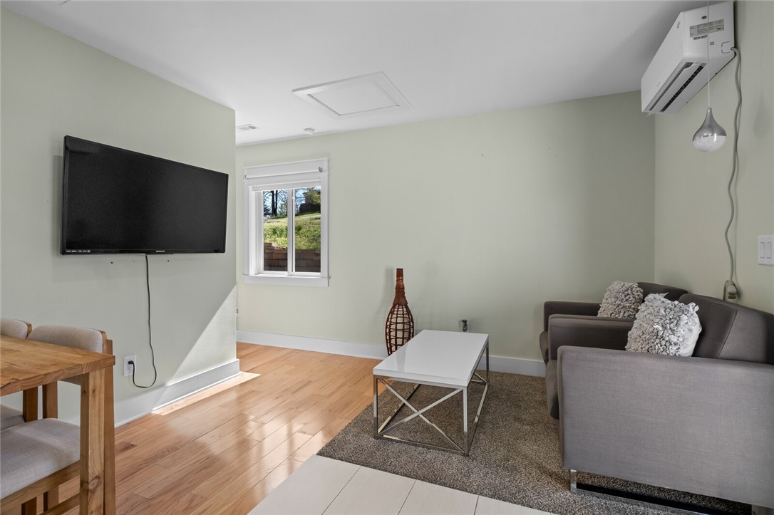 Dutchmans 6th Add Rurban - Residential