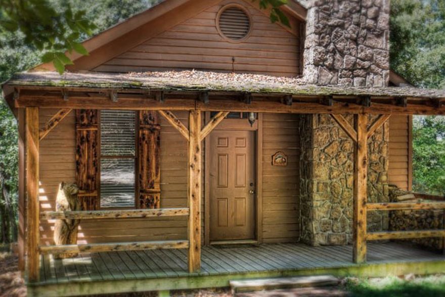 This is a secluded resort just off of Hwy 23 south of Eureka Springs that offers privacy in a secluded, wooded setting. Yet it is still close enough to town for shopping, attractions, dining and night life! 6 individual cabins and one family cabin as well as an office cabin are situated on the property. No better place to relax and unwind! logcabinescapes.com or silverridgeresort.com