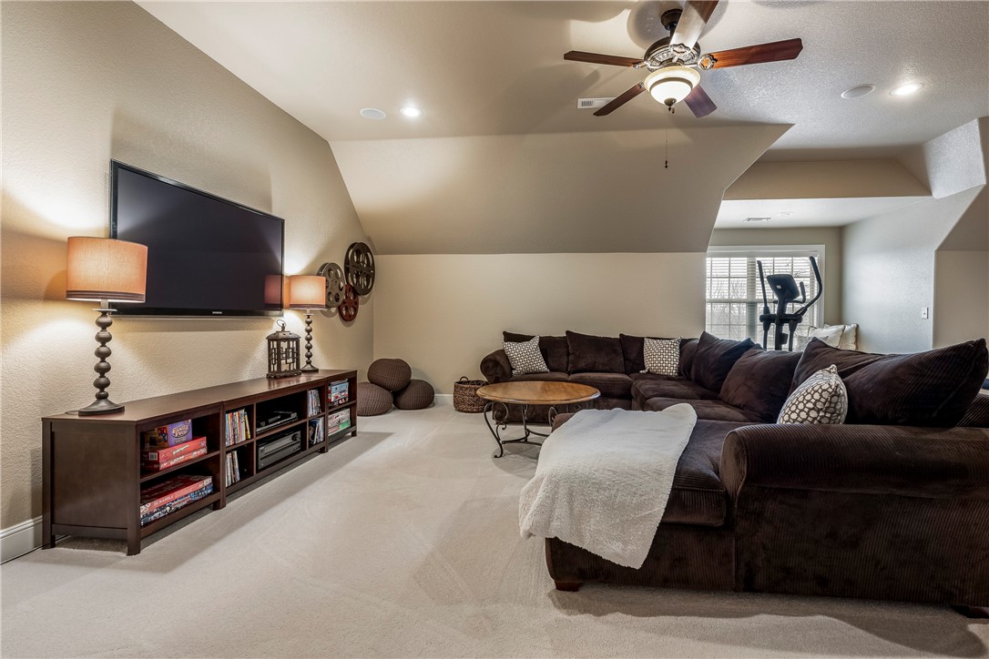 Oak Tree Centerton - Residential