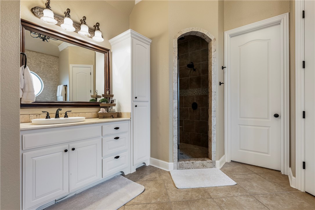 Oak Tree Centerton - Residential