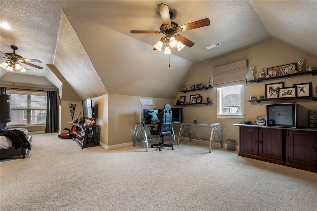 Oak Tree Centerton - Residential