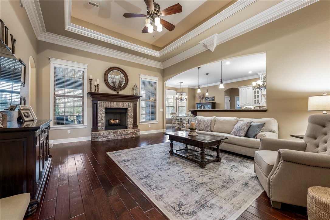 Oak Tree Centerton - Residential