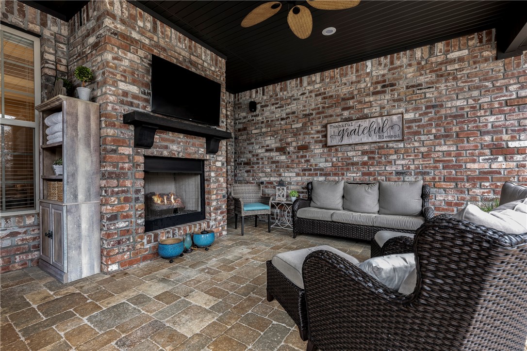 Oak Tree Centerton - Residential