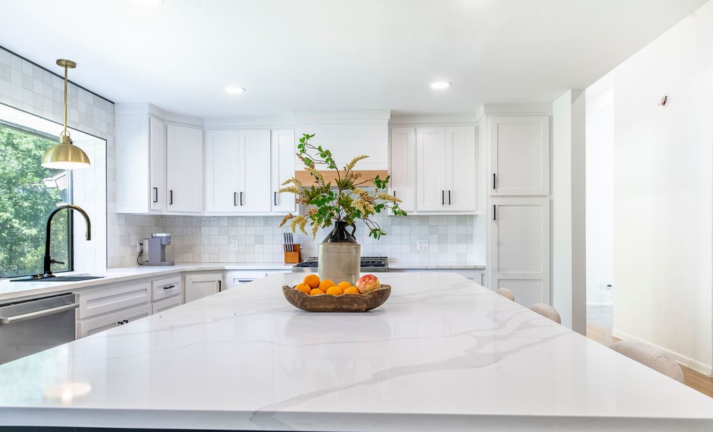 12-16-30 FAYETTEVILLE OUTLOTS - Residential