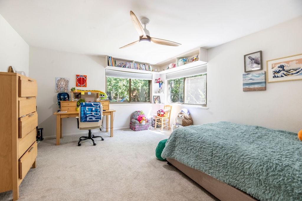 12-16-30 FAYETTEVILLE OUTLOTS - Residential