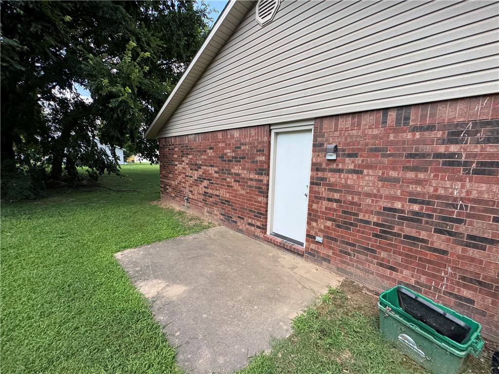 Northwest Acres Estates Ph I - Residential Lease
