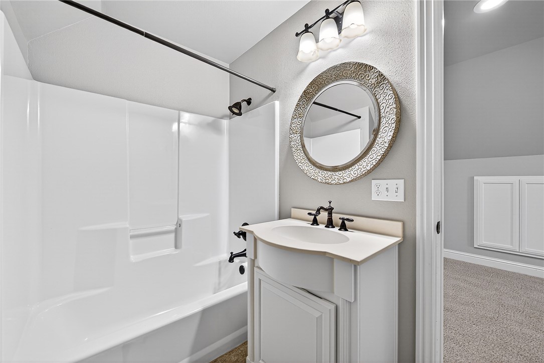 Creekwood Sub Rogers - Residential