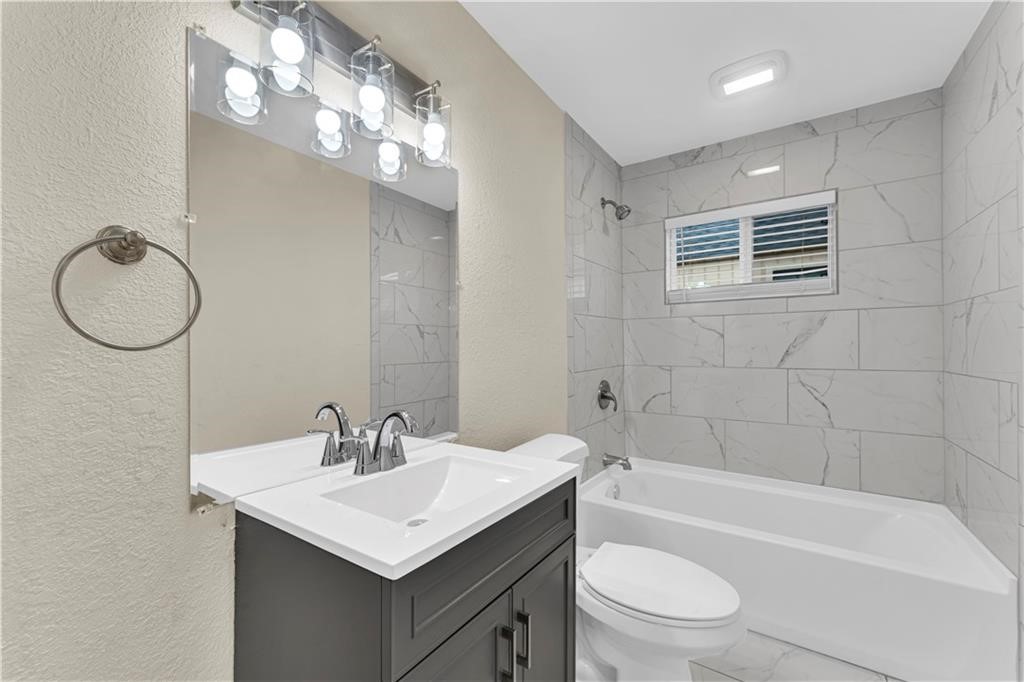 Fairground Add Rogers - Residential