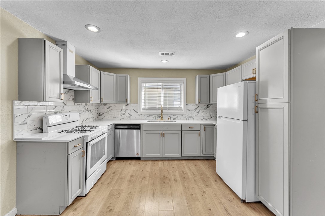 Fairground Add Rogers - Residential