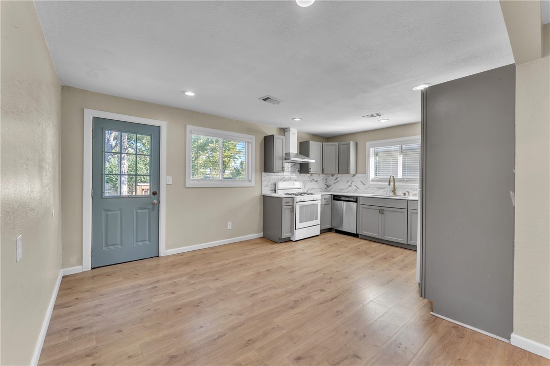 Fairground Add Rogers - Residential
