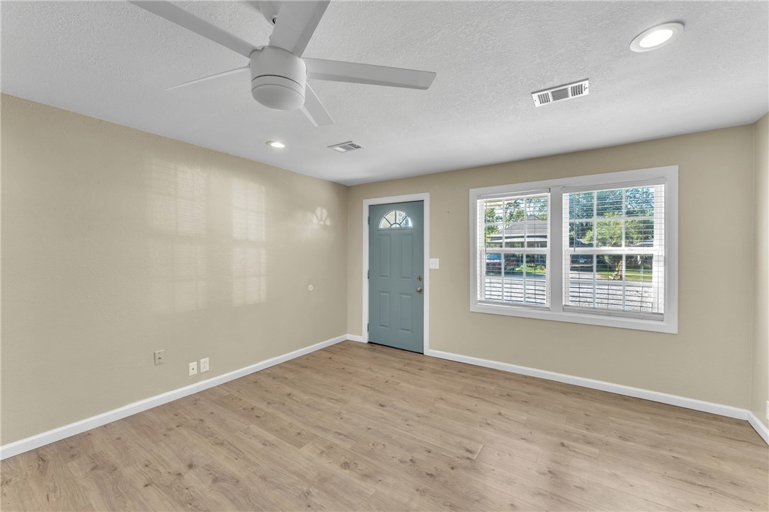 Fairground Add Rogers - Residential