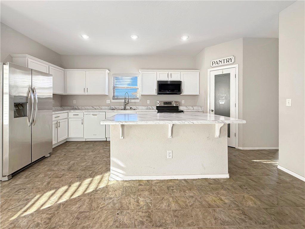 Lakewood 5 - Residential