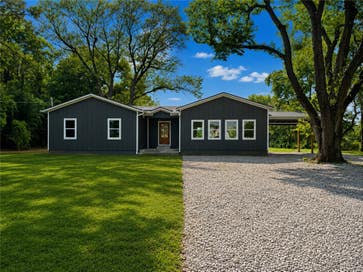 1523 S Roberts Road Fayetteville AR 72701