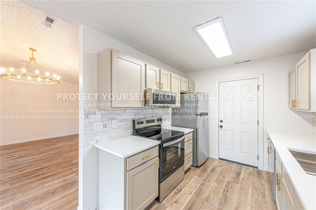 Walnut Heights Add - Residential Lease