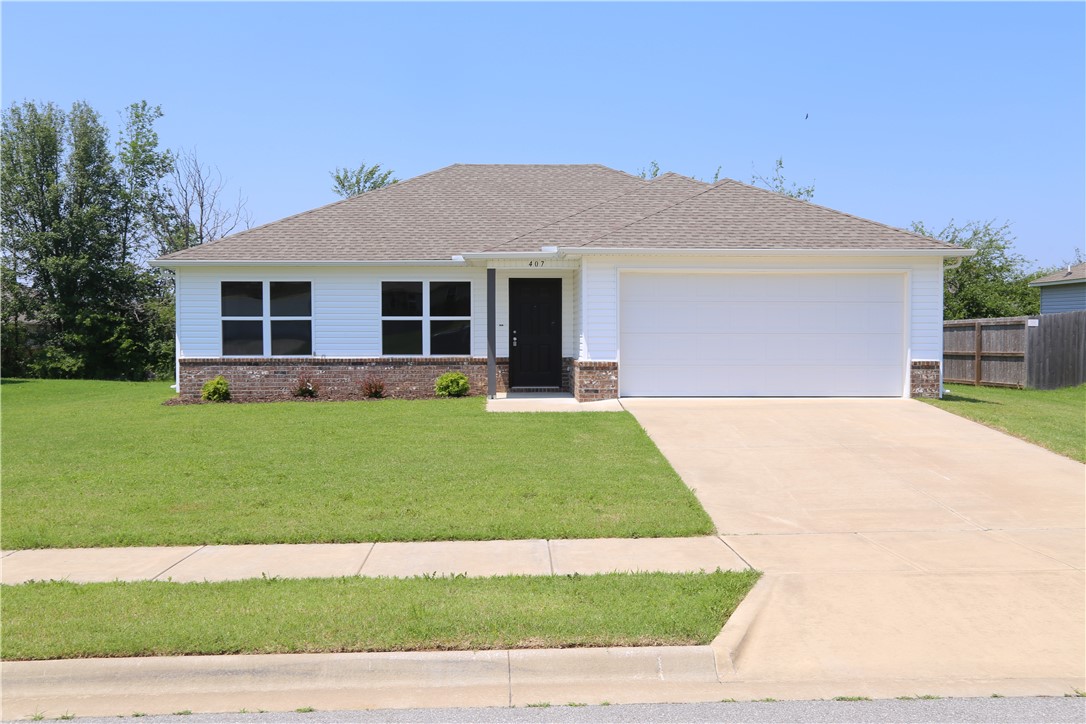 3 bedroom 2 bath home with new floors and fresh paint. This home has a split, open floor plan with a walk-in closet in the master bedroom and a pantry in the kitchen.