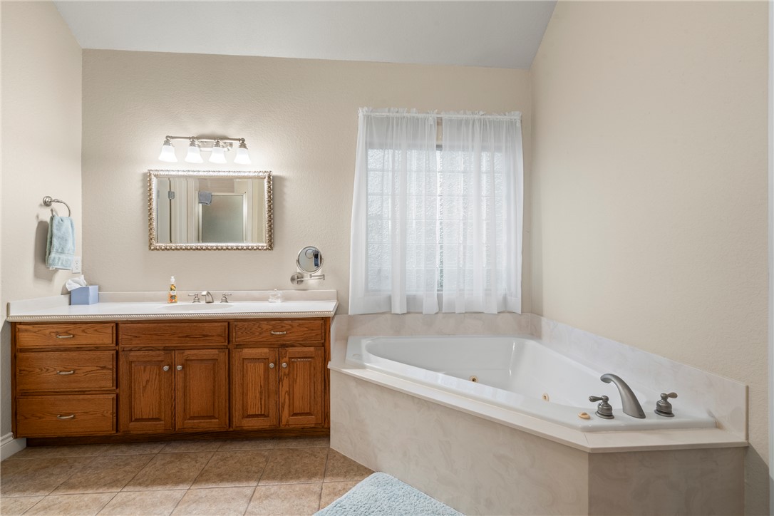 Maloree Woods Add Siloam Spgs - Residential