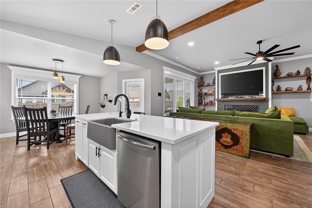 Elkhorn Ridge Sub Ph Iv Pea Ridge - Residential