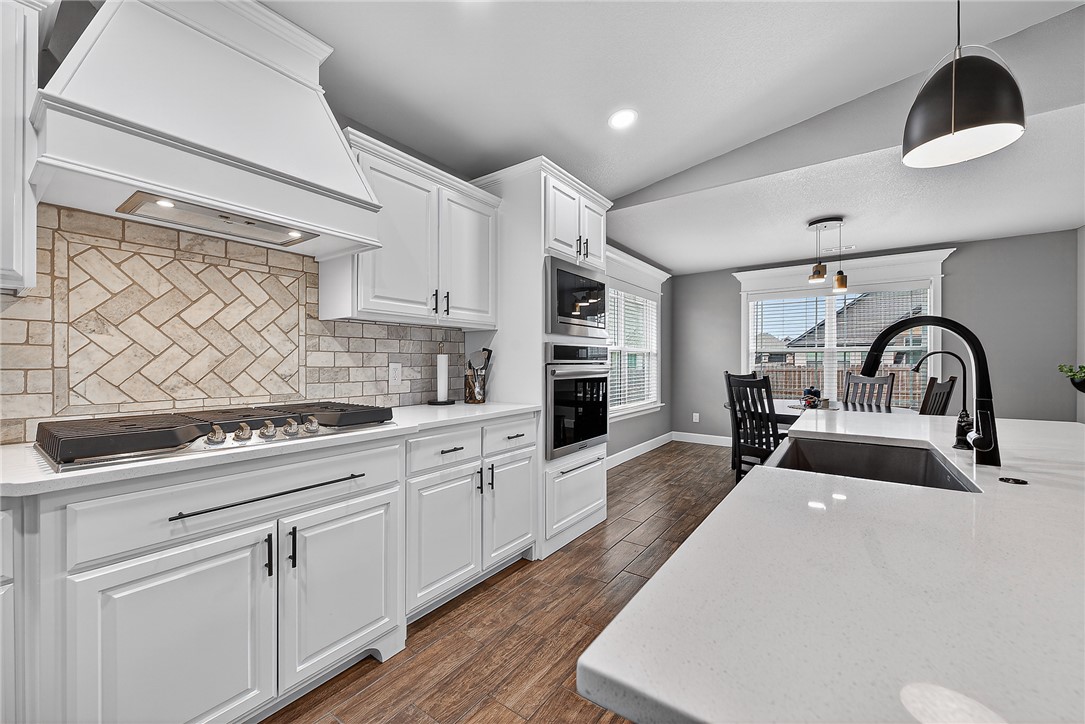 Elkhorn Ridge Sub Ph Iv Pea Ridge - Residential