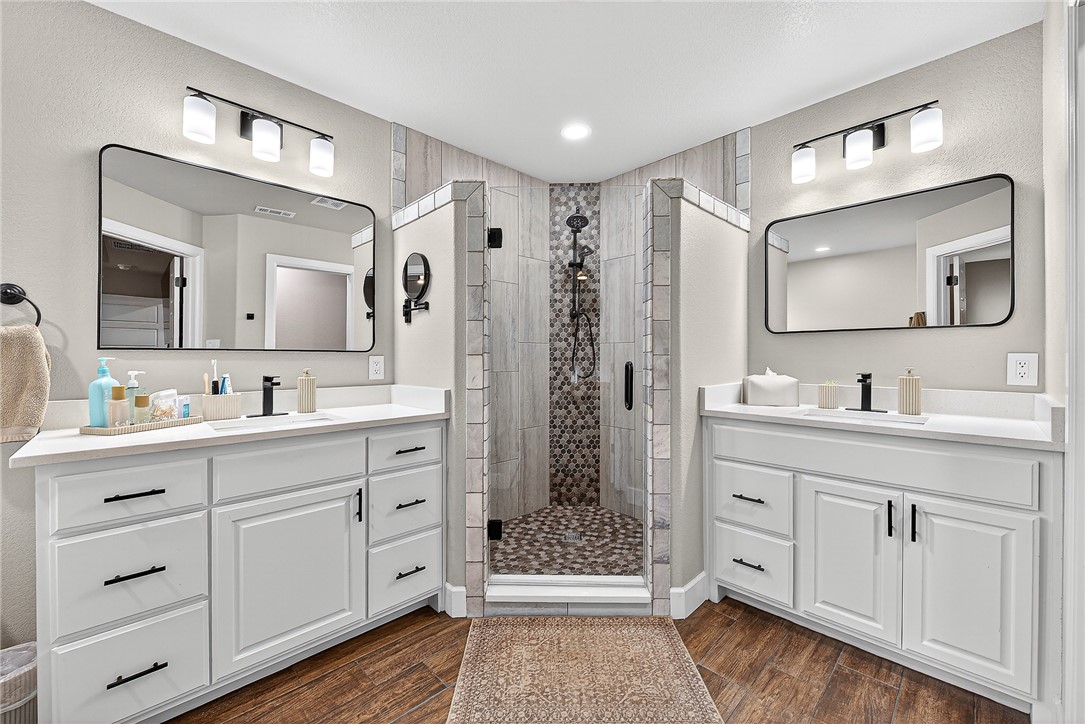 Elkhorn Ridge Sub Ph Iv Pea Ridge - Residential