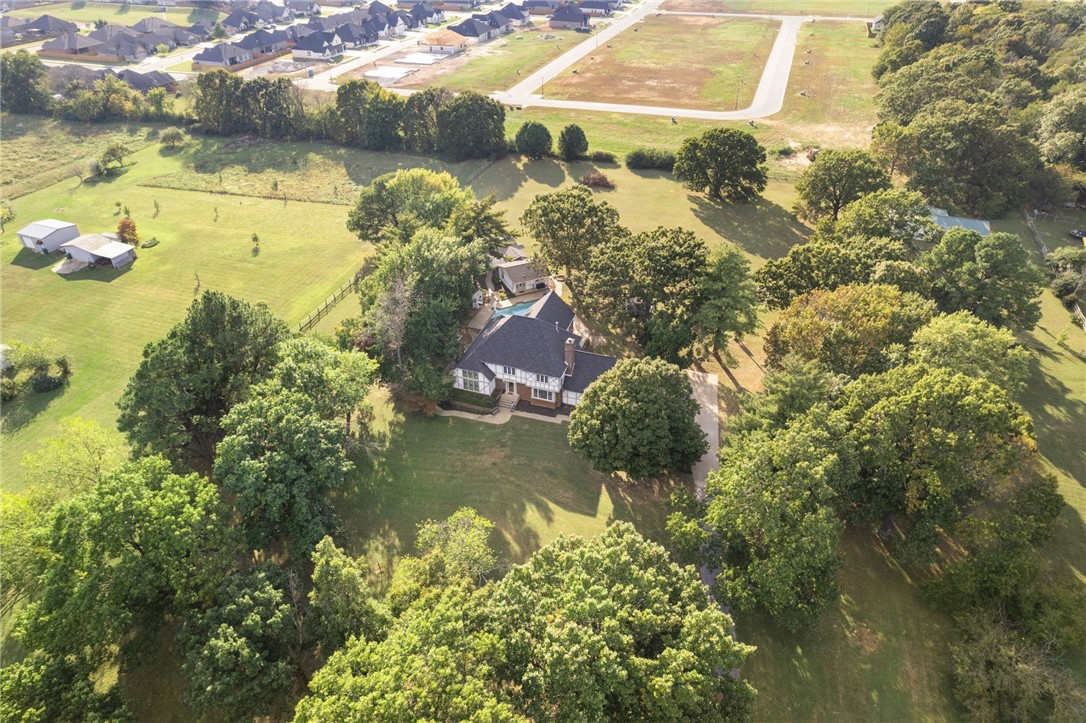 28-20-31 Centerton - Residential