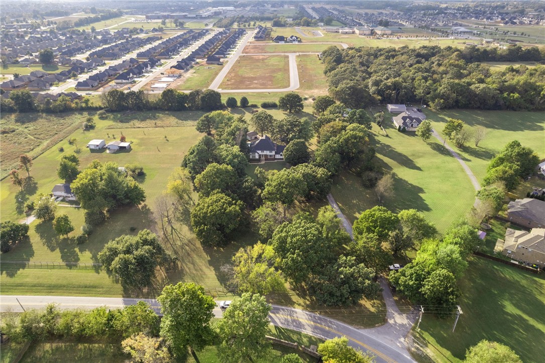 28-20-31 Centerton - Residential