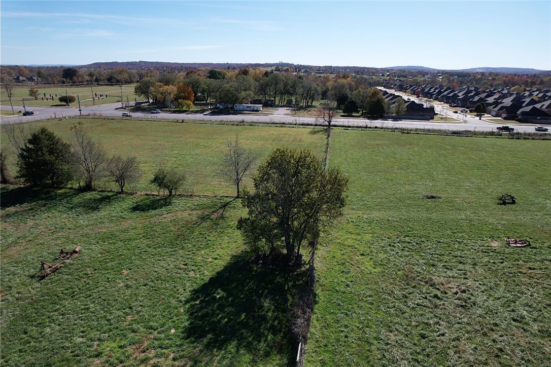 Springdale Outlots - Land