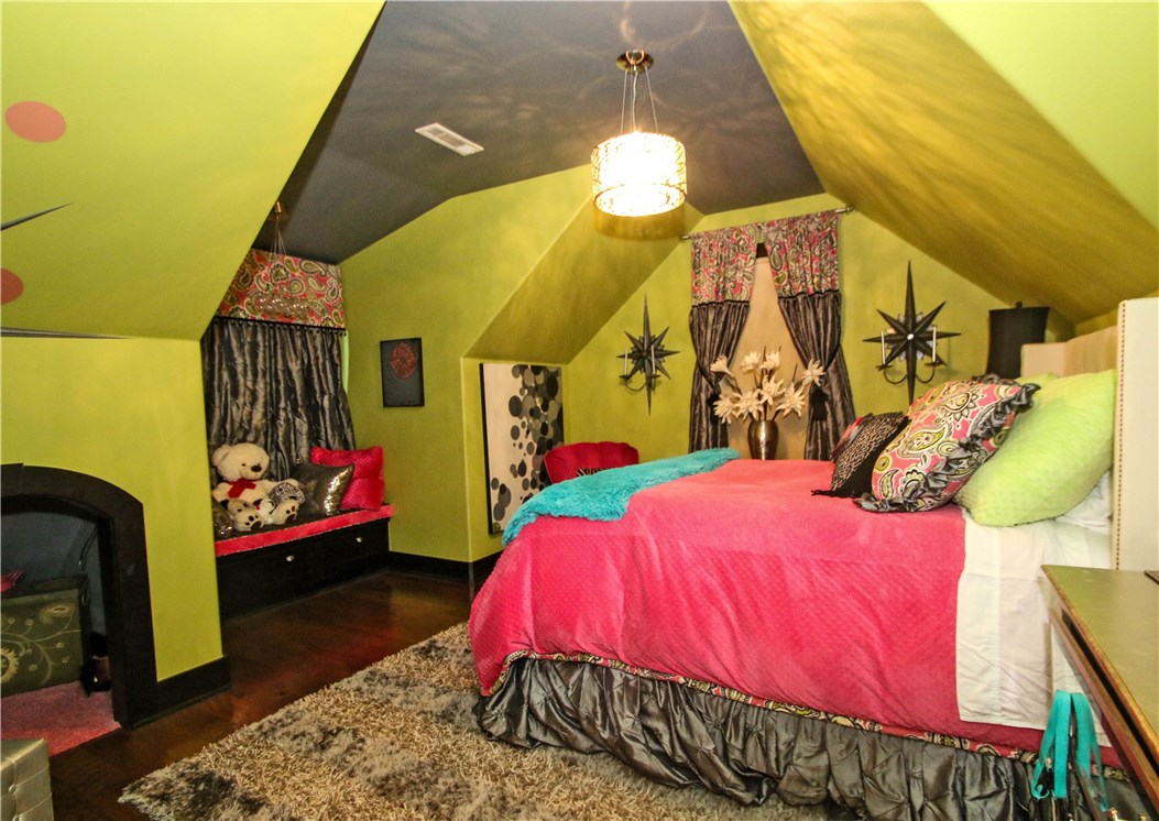 Shadow Valley PUD Ph Vii Rogers - Residential