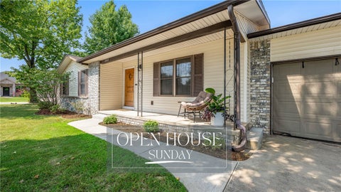 Photo of 2065 Chapman Lane, Pea Ridge, AR 72751 (MLS # 1358066)