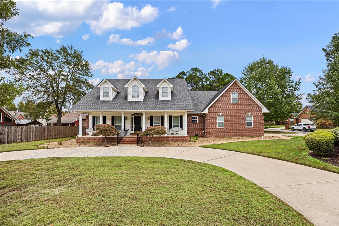 14RU RUSSELLVILLE CITY - Residential