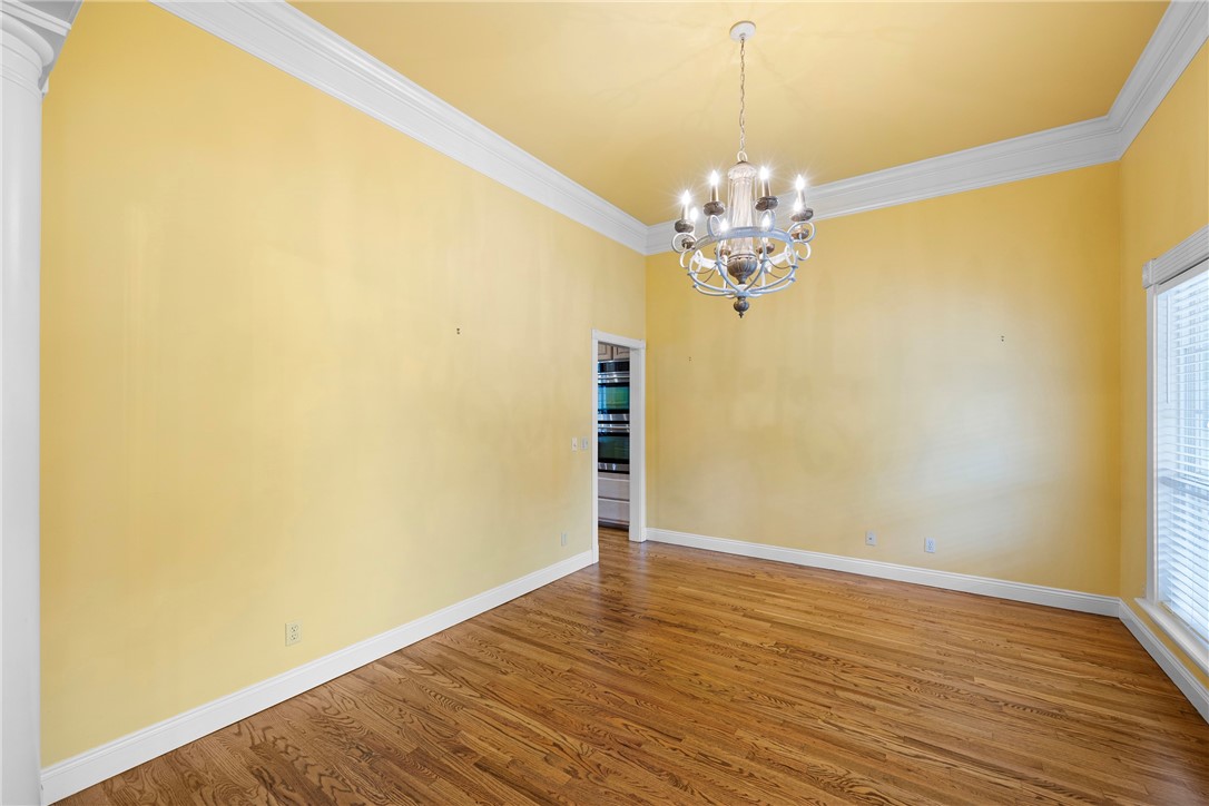 14RU RUSSELLVILLE CITY - Residential