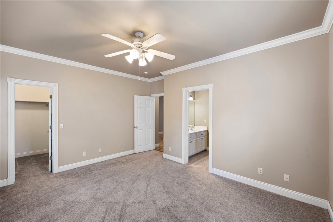 14RU RUSSELLVILLE CITY - Residential