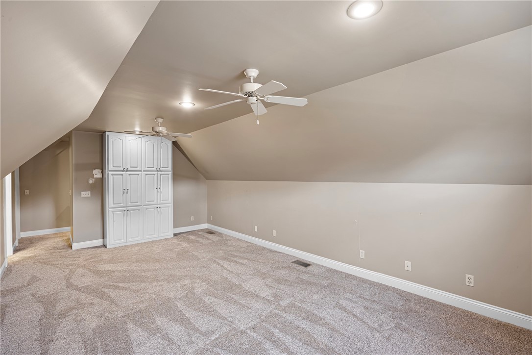 14RU RUSSELLVILLE CITY - Residential