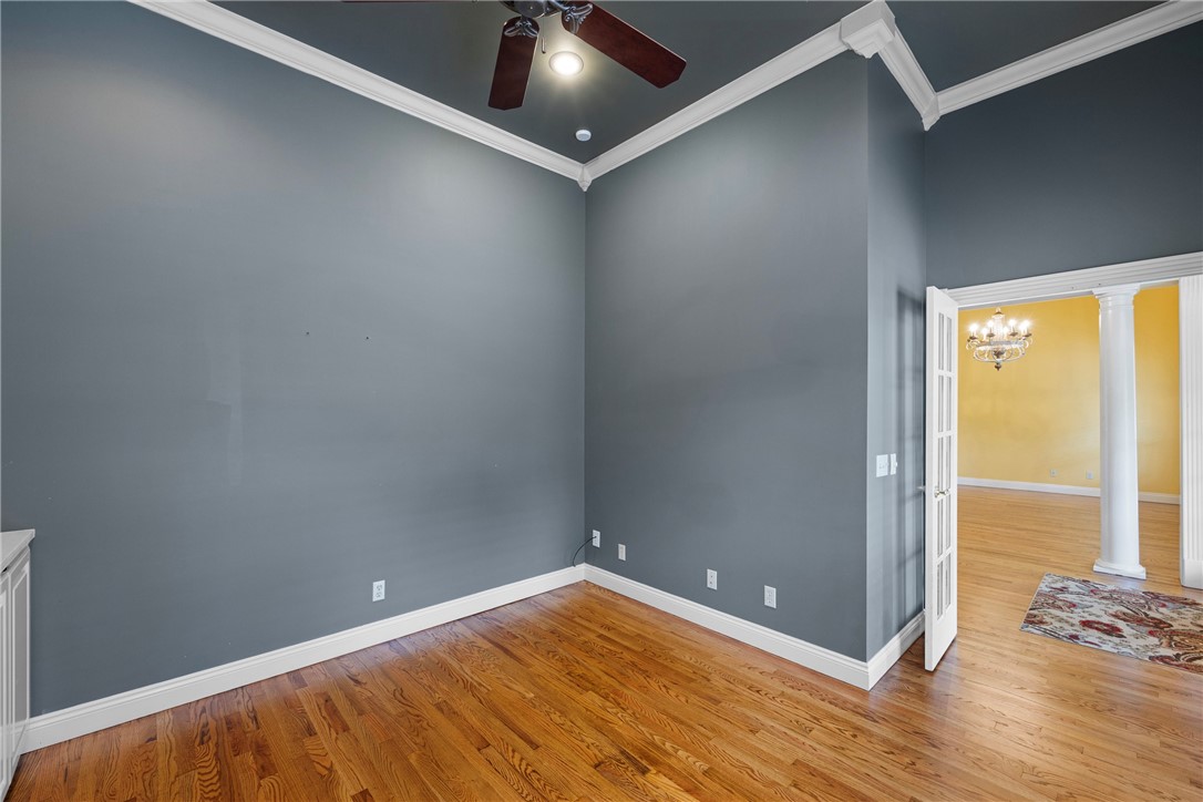 14RU RUSSELLVILLE CITY - Residential