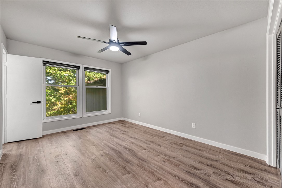 Townhouse Tct 3 A/K/A Drake Court Bvv - Residential