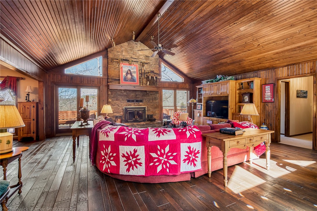 Bluff Shores - Residential