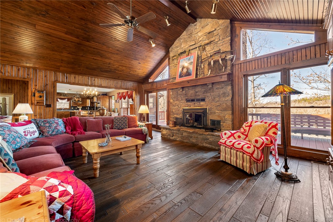 Bluff Shores - Residential