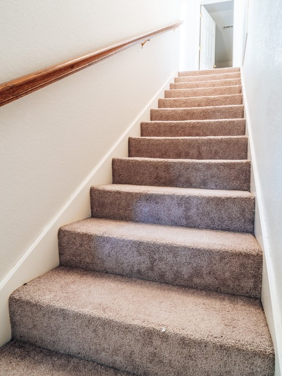 Riverwalk Farm Estate Ph I Bentonville - Residential Lease