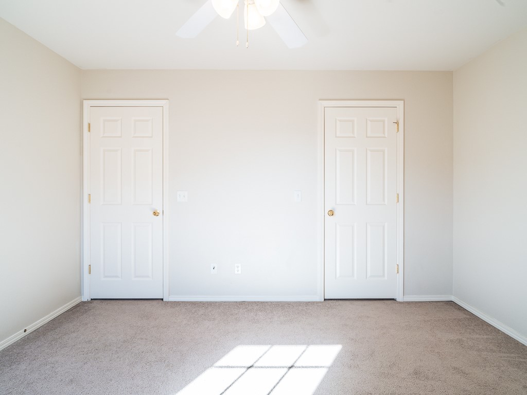 Riverwalk Farm Estate Ph I Bentonville - Residential Lease