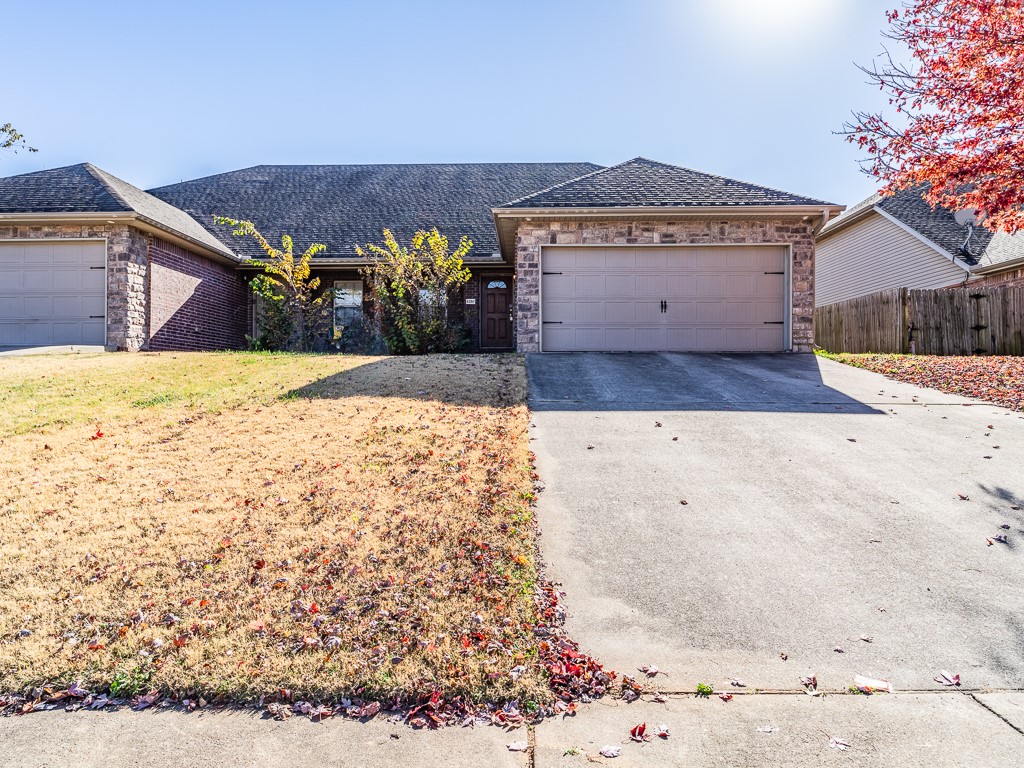 Riverwalk Farm Estate Ph I Bentonville - Residential Lease