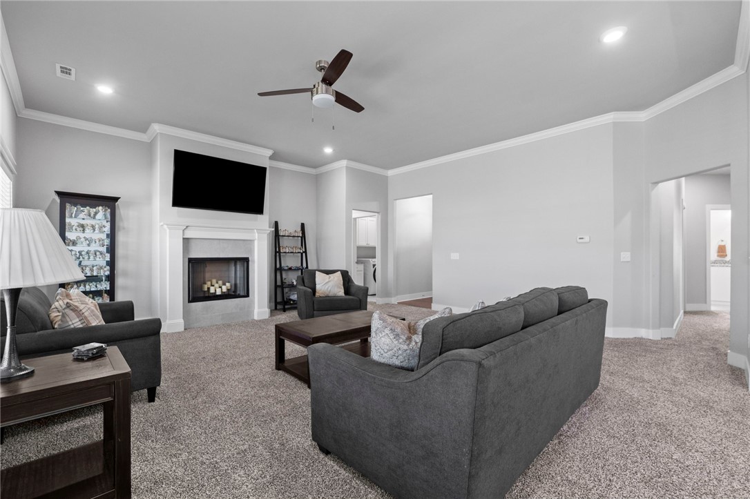 Hickory Meadows Sub Ph 2 - Residential