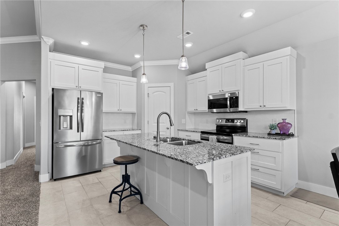 Hickory Meadows Sub Ph 2 - Residential