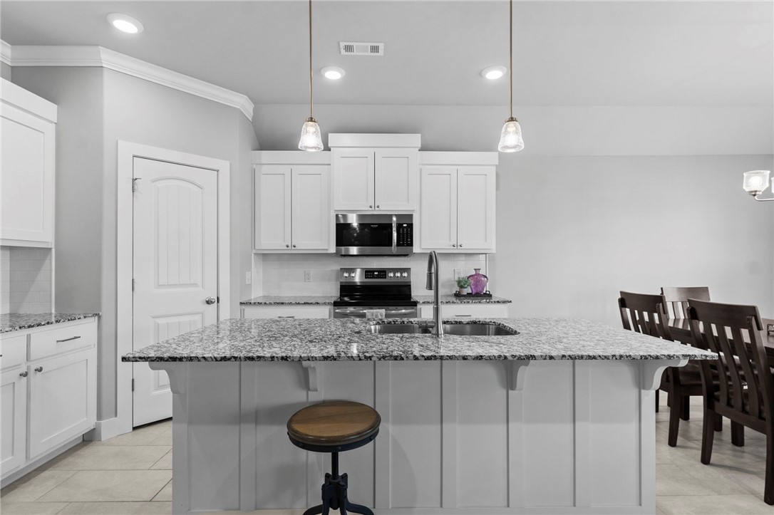 Hickory Meadows Sub Ph 2 - Residential