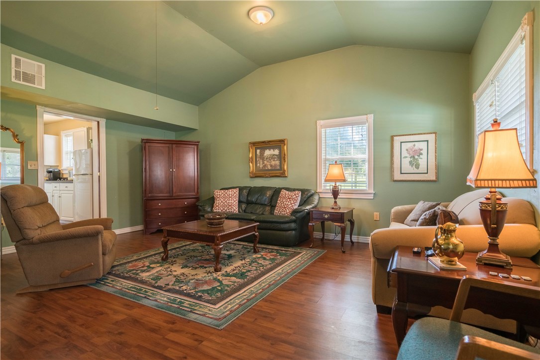 28-20-31 Centerton - Residential