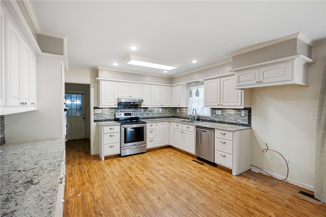 BARGER WHITE - Residential